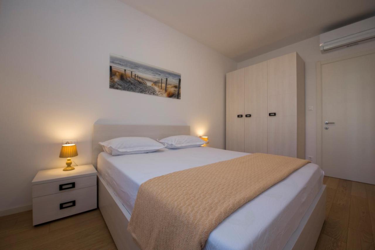 Sea View Apartment Ema Split Kültér fotó